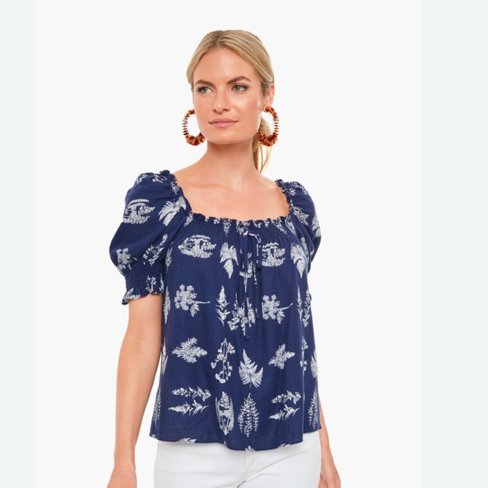 Pomander Place Navy Blue Floral Puff-Sleeve Blouse